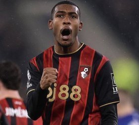 Liverpool considering move for January favorite Ilaura