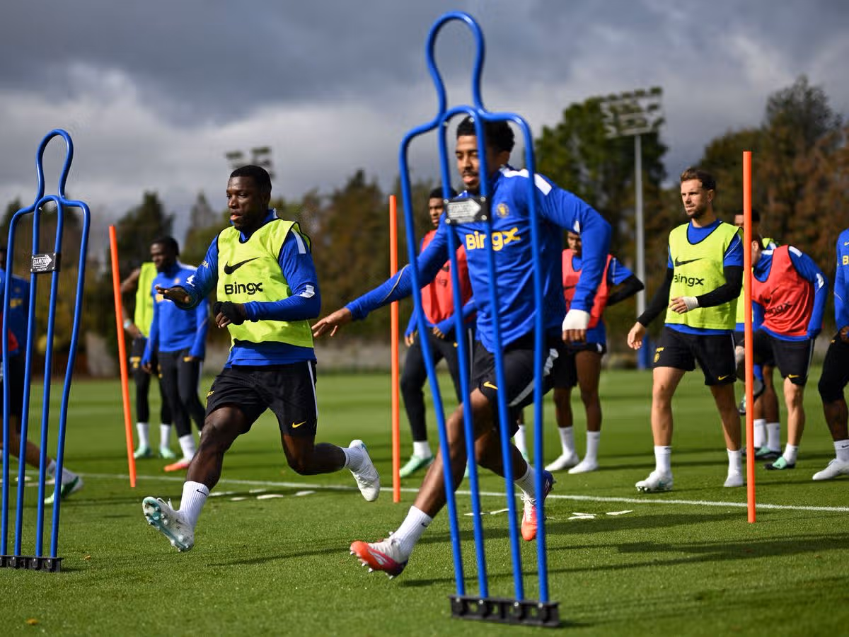 Moises Caicedo in training