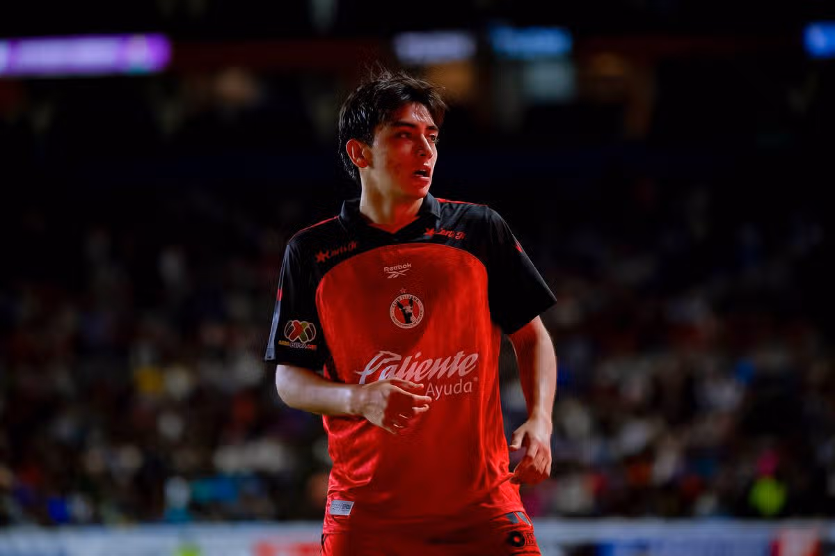 Gilberto Mora of Tijuana watches the Liga MX Torneo Apertura 2026 9th round match between Pachuca and Xolos at Hidalgo Stadium on September 20, 2026 in Pachuca, Mexico.