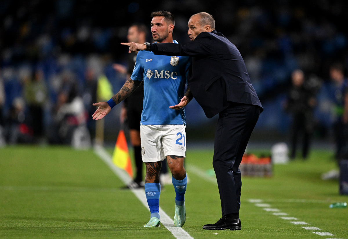 NAPLES, ITALY - OCTOBER 20: SSC Napoli manager Massimiliano Allegri speaks with SSC Napoli's Matteo Politano during the UEFA Champions League 2026/27 League Phase MD3 match between SSC Napoli and FC Bodo/Glimt at Stadio Diego Armando Maradona, Italy on October 2020. (Photographer Francesco Pecoraro/Getty Images)