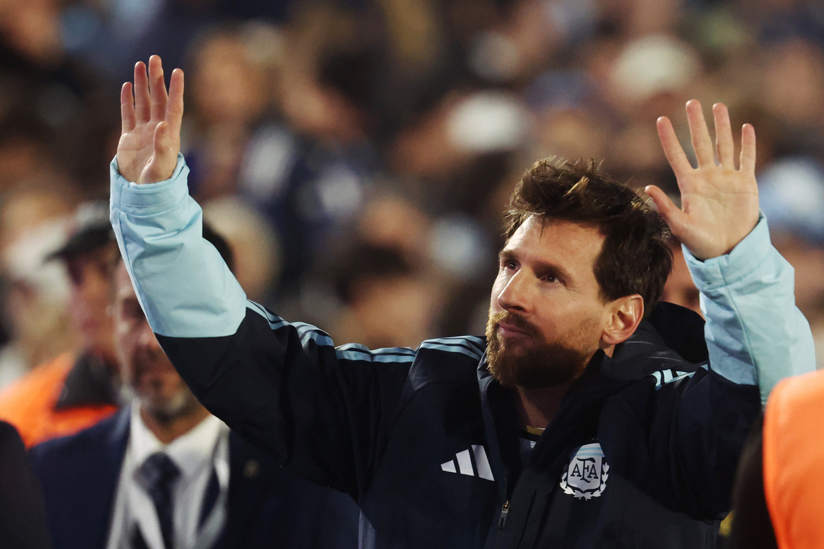 BUENOS AYRES, ARGENTINA - OCTOBER 06: Lionel Messi of Argentina recognizes the fans after the International Friendly match between Argentina and Benin at Estadio Monumental Antonio V. Liberty on October 06, 2026 in Buenos Aires, Argentina. Lionel Messi is making his final appearance for Argentina after announcing his retirement from the national team on August 31. (Photo by Marcos Brindicci/Getty Images)